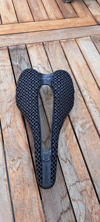 Selle Italia SLR 3D Kit Carbonio Superflow 2025 Saddles & Seatposts d'occasion
