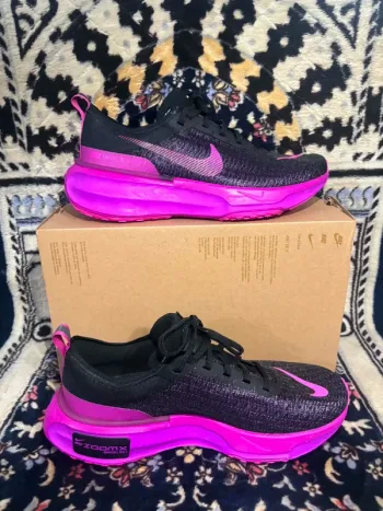 Used 100% ZoomX Invincible Run Running Shoes
