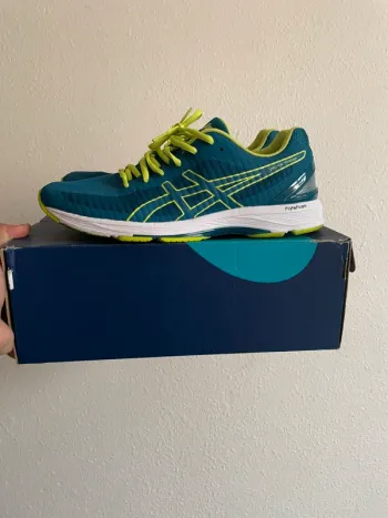 Used Asics Gel ds trainer 23 Running Shoes