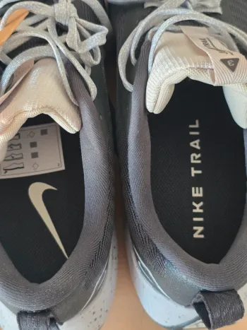 Używany Nike Juniper Trail bike — zdjęcie 9 z 10