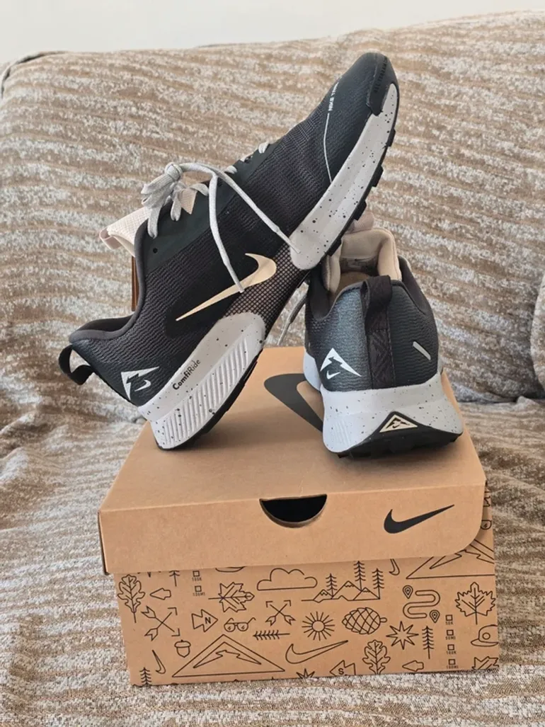 Używany Nike Juniper Trail bike — zdjęcie 2 z 9