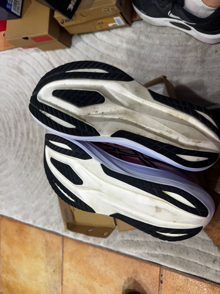 Brugt Asics Megablast 2025 bike — billede 8 af 8