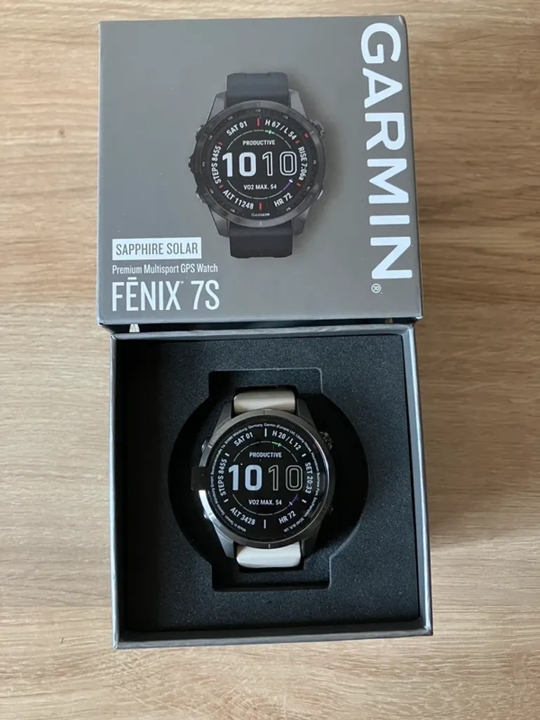 Used Garmin Fenix 7S Sapphire Solar bike — image 2 of 10