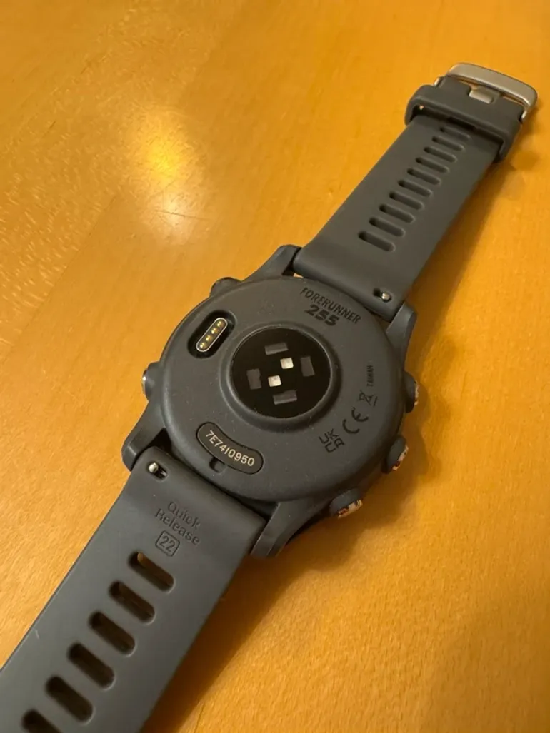 Used Garmin Forerunner 255 bike — image 3 of 4