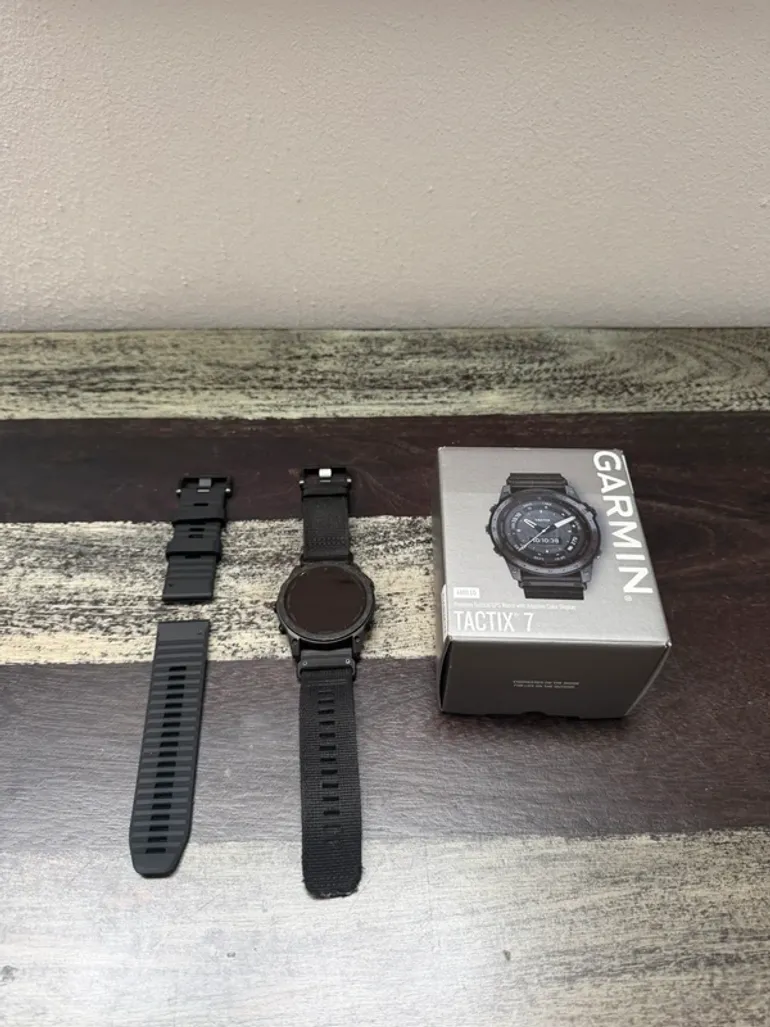 Used Garmin tactix 7 bike — image 2 of 9