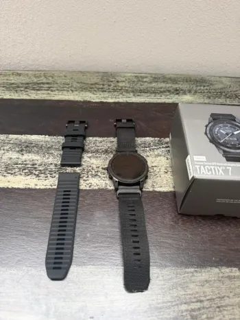 Used Garmin tactix 7 bike — image 3 of 9