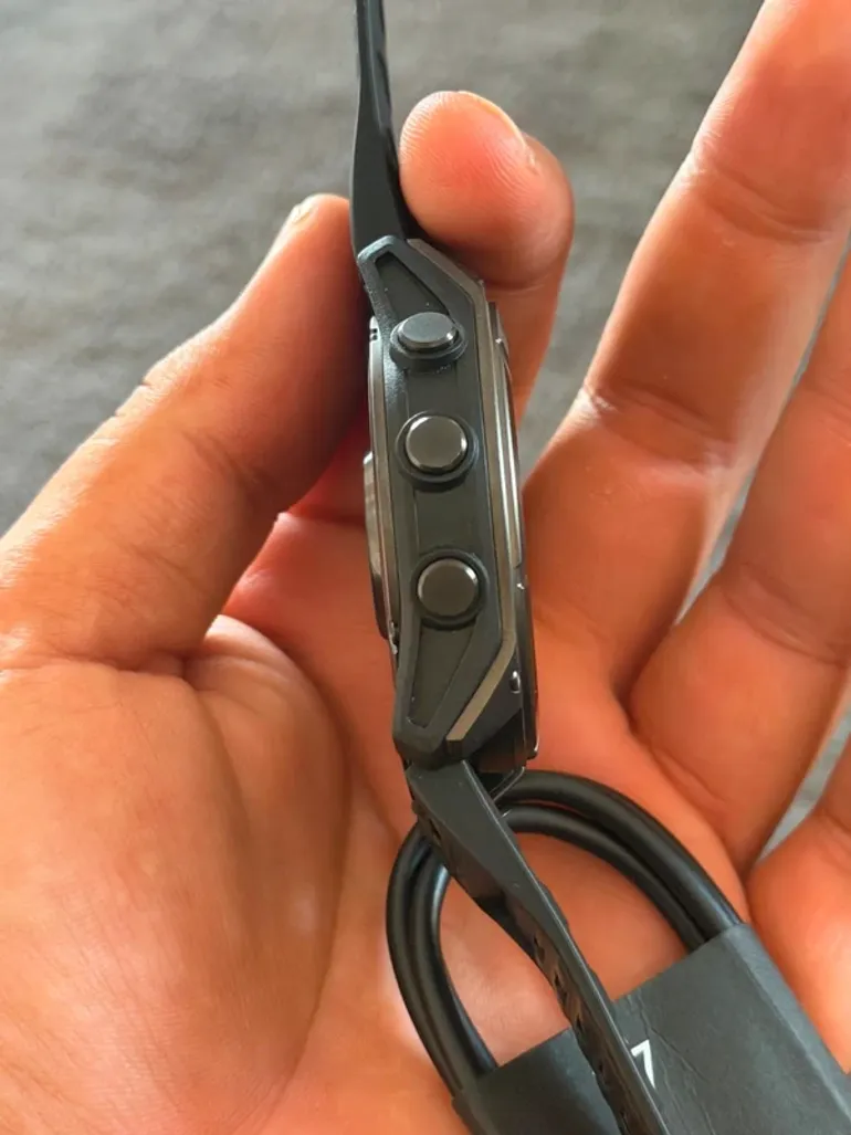 Used Garmin Fenix 8 bike — image 5 of 7