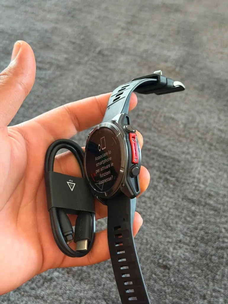 Used Garmin Fenix 8 bike — image 2 of 7