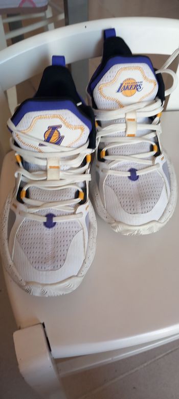 Käytetty Decathlon Lon Angeles Lakers Basketball