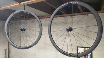 Used Roval C38 Carbon Wheelset Wheels