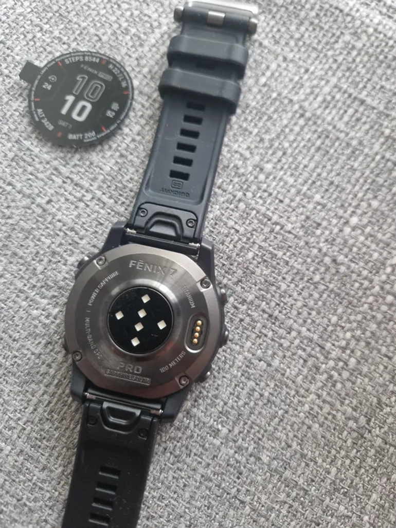 Used Garmin fenix 7 pro sapphire titanium bike — image 3 of 7