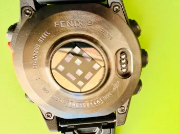 Used Garmin Fenix 8 Amoled 47mm bike — image 4 of 12