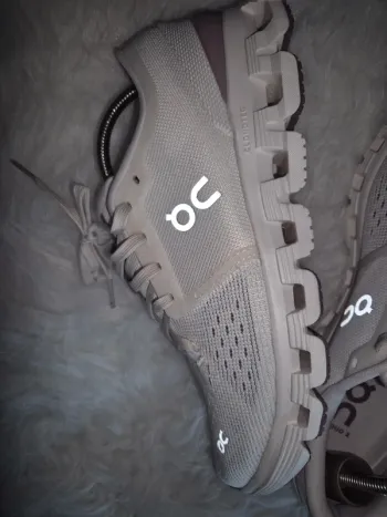 Použité On Running Cloud Running Shoes