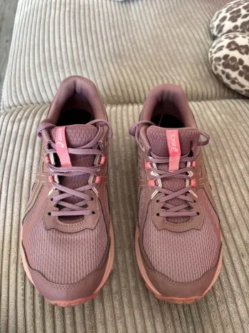 Gebrauchtes Asics Gel Kanaku 6 Running Shoes