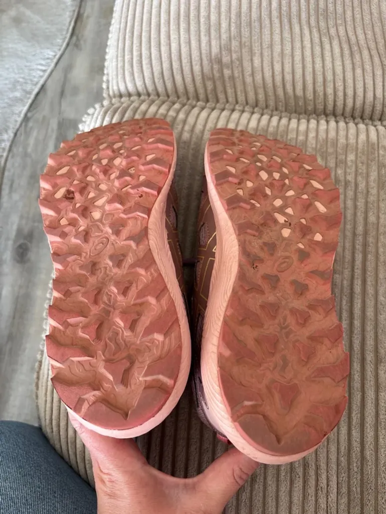 Used Asics Gel Kanaku 6 bike — image 5 of 5