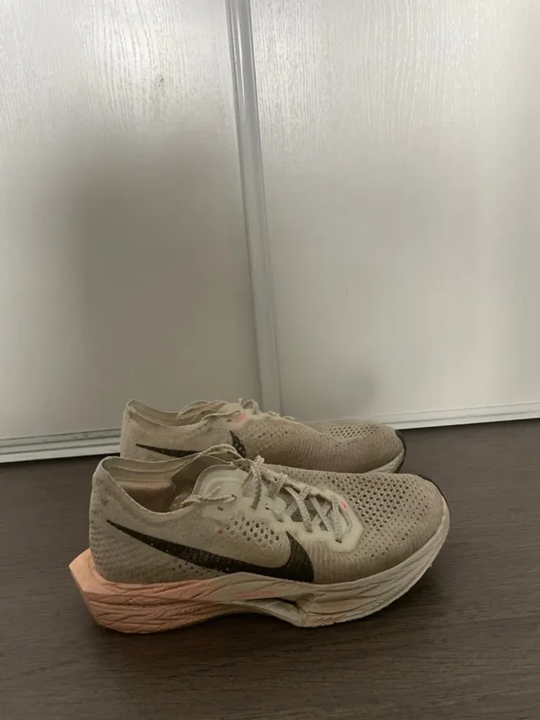 Used Nike Vaporfly 3 bike — image 2 of 6