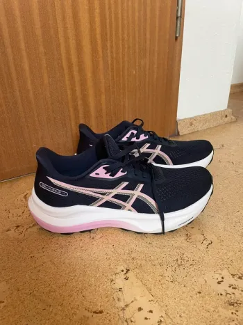 Used Asics Gel-Pursue 11 Running Shoes