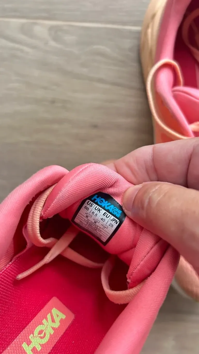 Used Hoka Arahi 7 bike — image 5 of 8