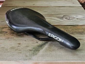Used Ergon SME3-M Saddles & Seatposts