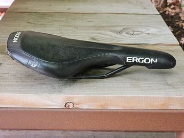 Brugt Ergon SME3-M bike — billede 3 af 4