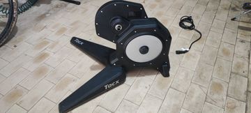 Used Tacx Floux 2018 bike — image 2 of 7