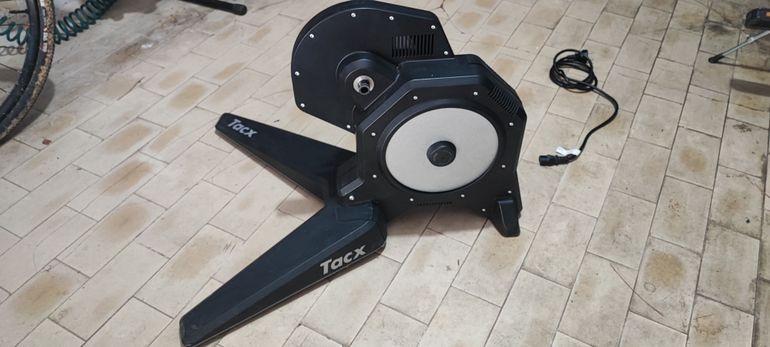 Brugt Tacx Floux 2018 bike — billede 2 af 8