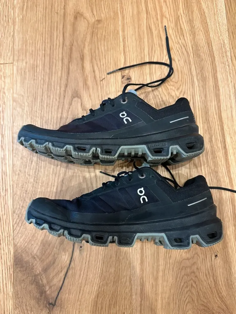 Gebrauchtes On Running Cloudventure bike — Bild 7 von 7