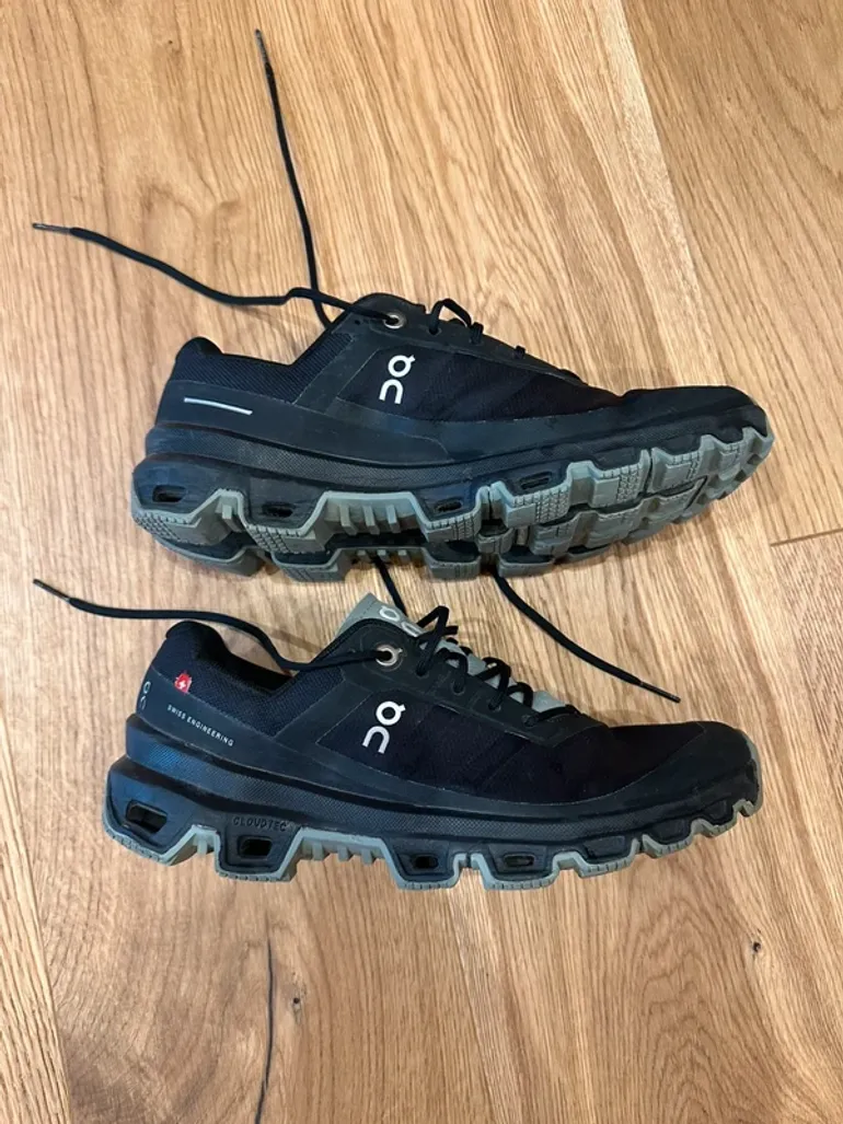 Gebrauchtes On Running Cloudventure bike — Bild 3 von 7