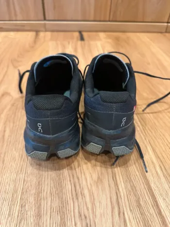Gebrauchtes On Running Cloudventure bike — Bild 2 von 7