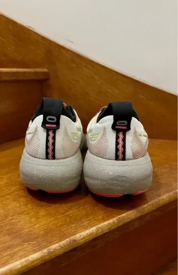Used Asics Nimbus bike — image 8 of 10