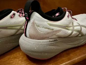 Used Asics Nimbus bike — image 7 of 10