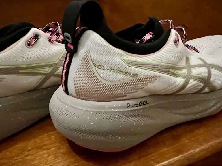 Used Asics Nimbus bike — image 7 of 10