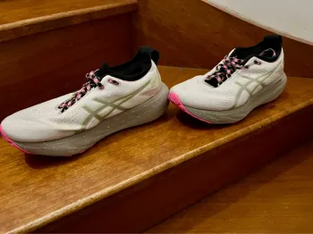 Used Asics Nimbus bike — image 4 of 10