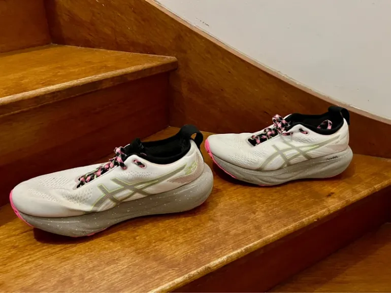 Used Asics Nimbus bike — image 5 of 10