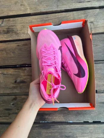 Used Nike ZoomX Vaporfly Next% 4 bike — image 3 of 8
