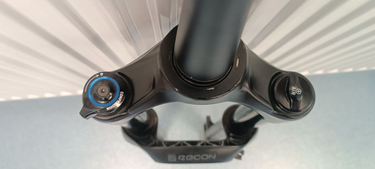 Brugt RockShox Recon Silver Fork 2024 bike — billede 4 af 4