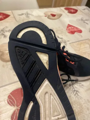 Brugt Adidas Chaussures de sport bike — billede 4 af 7