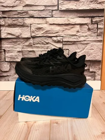 Used Hoka Challenger 8 GTX Running Shoes