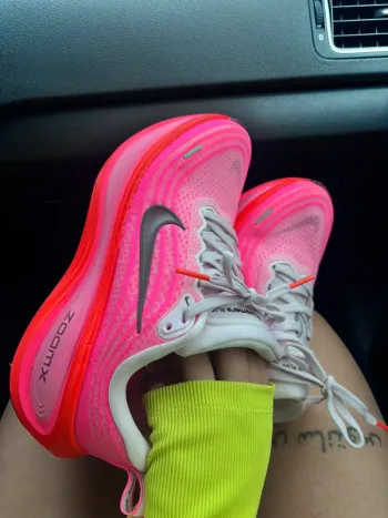 Used Nike Vomero Plus Running Shoes