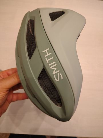 Used Smith Optics Cycling Helmet 2025 bike — image 6 of 6
