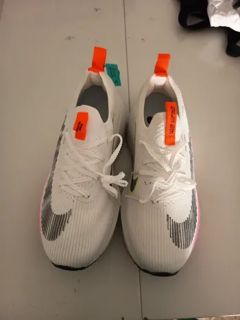Używany Nike ZoomX bike — zdjęcie 2 z 12