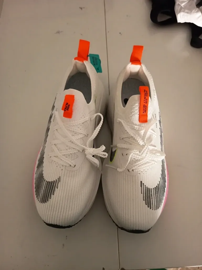 Używany Nike ZoomX bike — zdjęcie 2 z 12