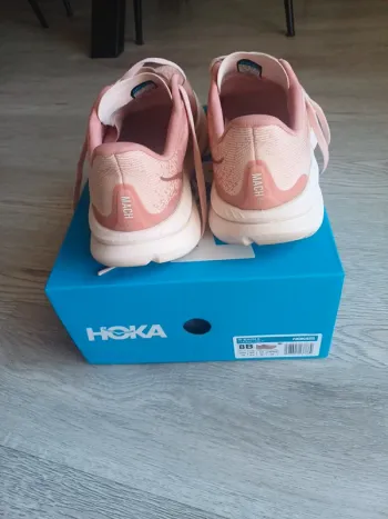 Used Hoka Running Shoes bike — image 4 of 7