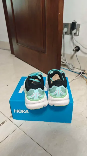 Used Hoka Running Shoes bike — image 3 of 6