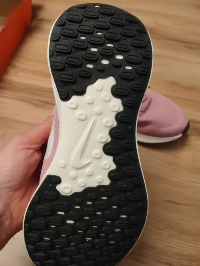 Used Nike Baskets roses - Taille 38 bike — image 5 of 6