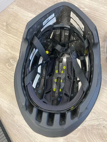 Giro Aerohead MIPS Helmet bike usato — immagine 4 di 5