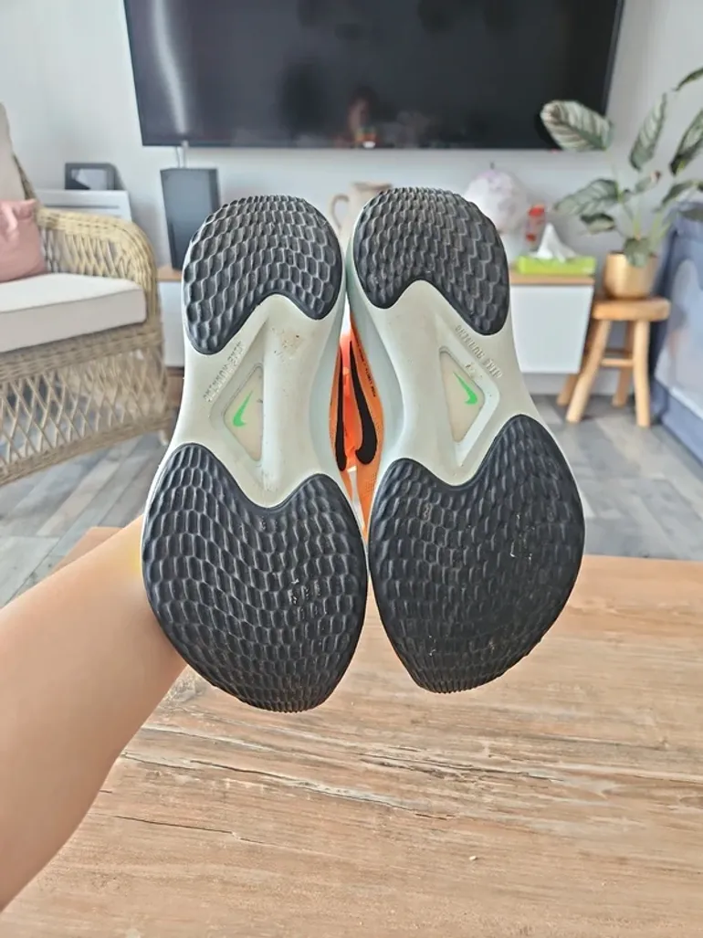 Used Nike Zoom Fly 5 bike — image 5 of 6