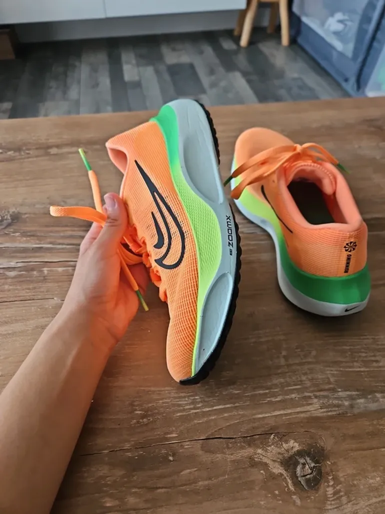 Used Nike Zoom Fly 5 bike — image 4 of 6