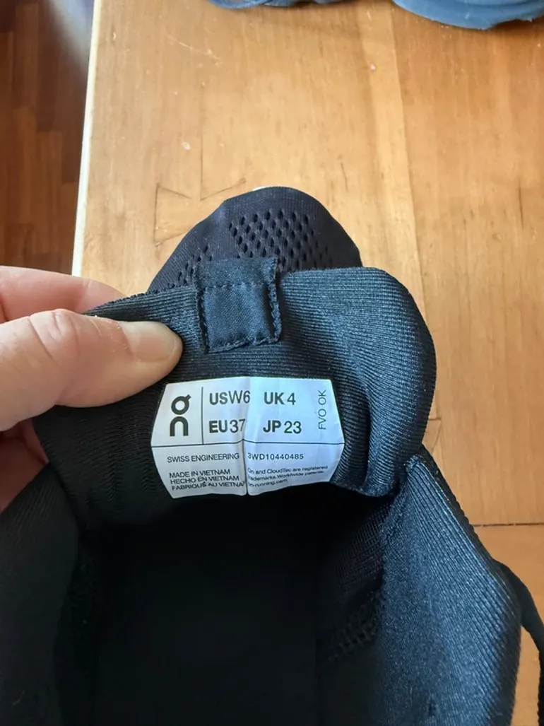 Used On Running Cloud bike — image 4 of 8