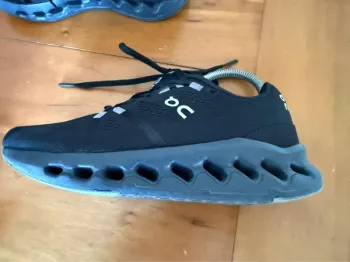 Used On Running Cloud bike — image 2 of 8
